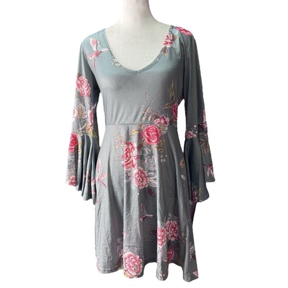 Angie Womens Floral Hummingbird Angel Sleeve Skater Mini Dress, Size Medium NEW - Picture 2 of 8